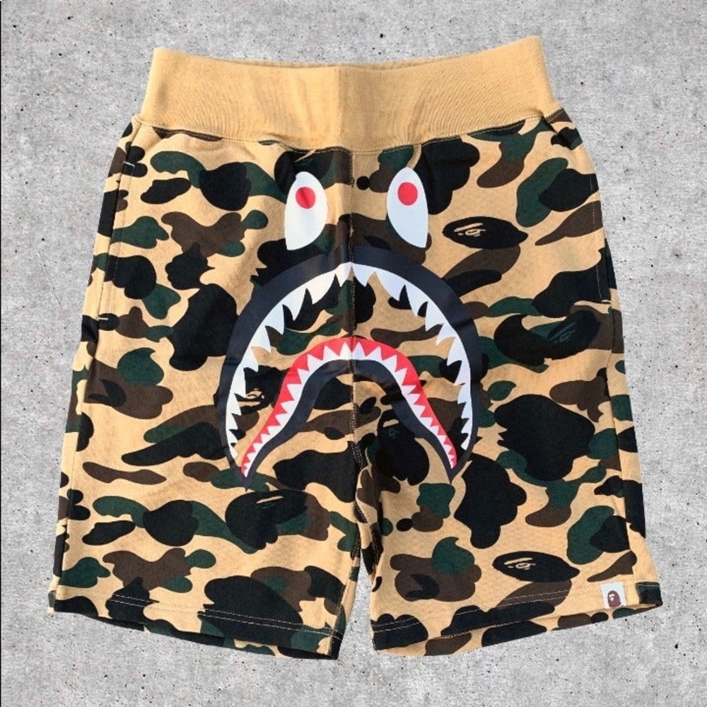 Bape shorts (reserved don’t buy)